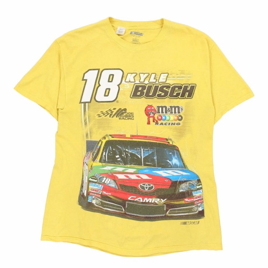 Vintage T-Shirts * | Vintage Kyle Busch #18 Nascar T-Shirt Medium Yellow Cotton